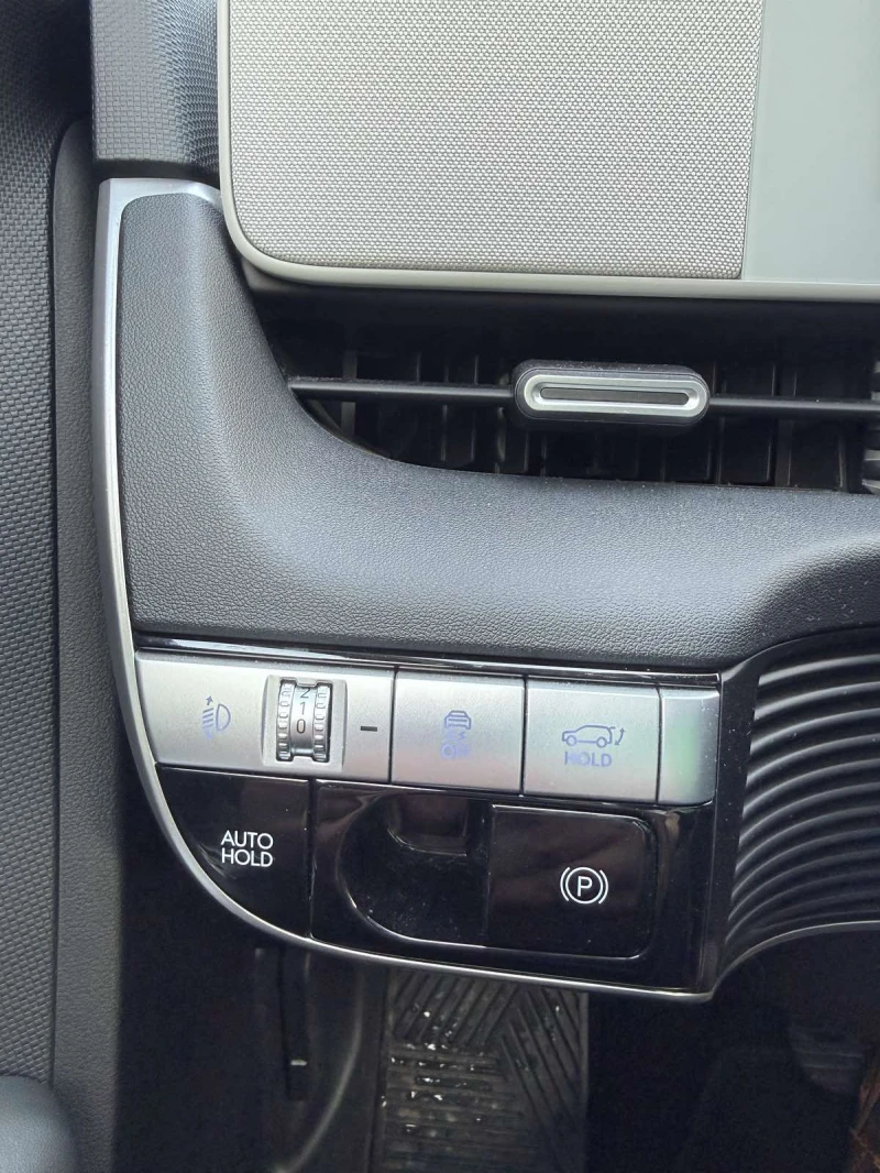 Hyundai Ioniq 5 72.6KWh/TECHNIK/2021г./ГАРАНЦИЯ/SOH100%, снимка 15 - Автомобили и джипове - 52028168