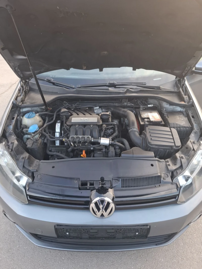 VW Golf 1.6i 102к.с ГАЗ-БЕНЗИН , снимка 13 - Автомобили и джипове - 52879150