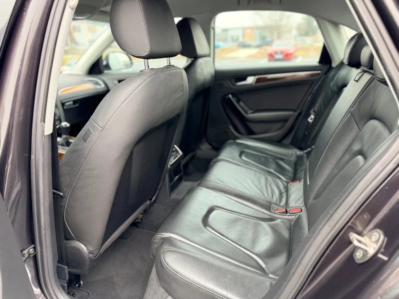 Audi A4 2.0TDI-S-Line-лизингпрез Уникредитпо165euro, снимка 15 - Автомобили и джипове - 53176569