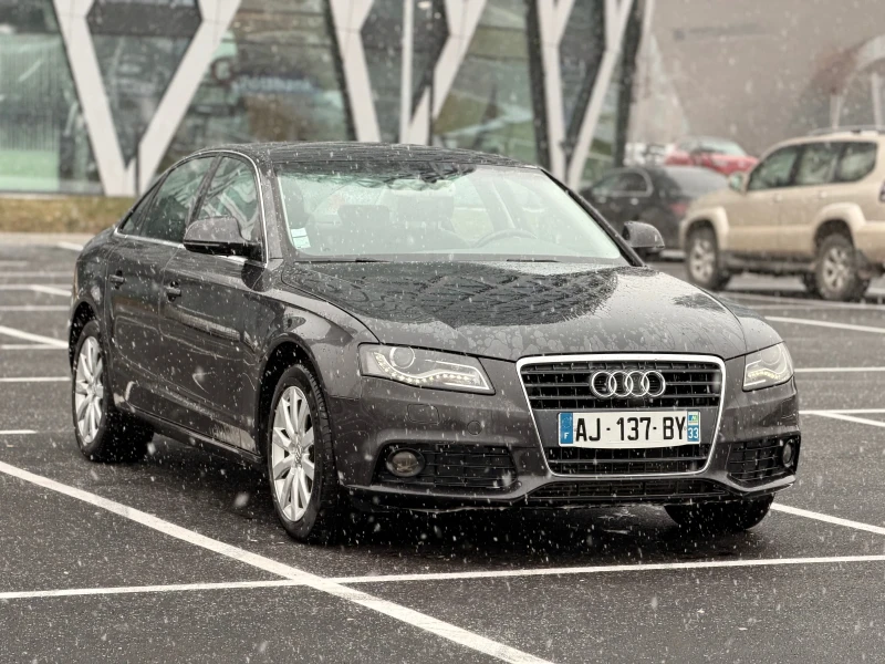 Audi A4 2.0TDI-AmbitionLUX-лизингпрез Уникредитпо165euro, снимка 3 - Автомобили и джипове - 53176569
