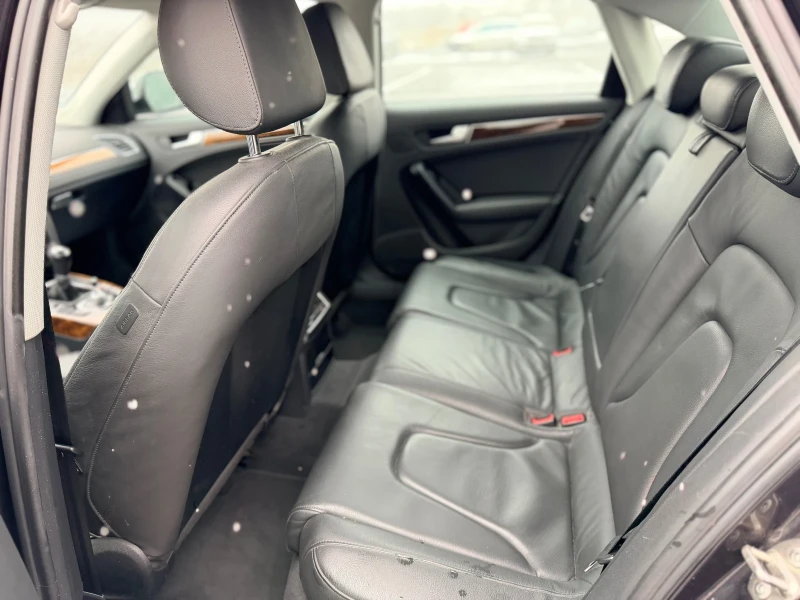 Audi A4 2.0TDI-AmbitionLUX-лизингпрез Уникредитпо165euro, снимка 15 - Автомобили и джипове - 53176569