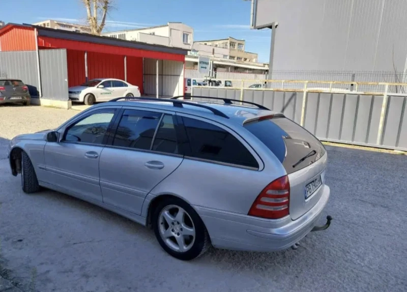 Mercedes-Benz 200, снимка 7 - Автомобили и джипове - 53218393