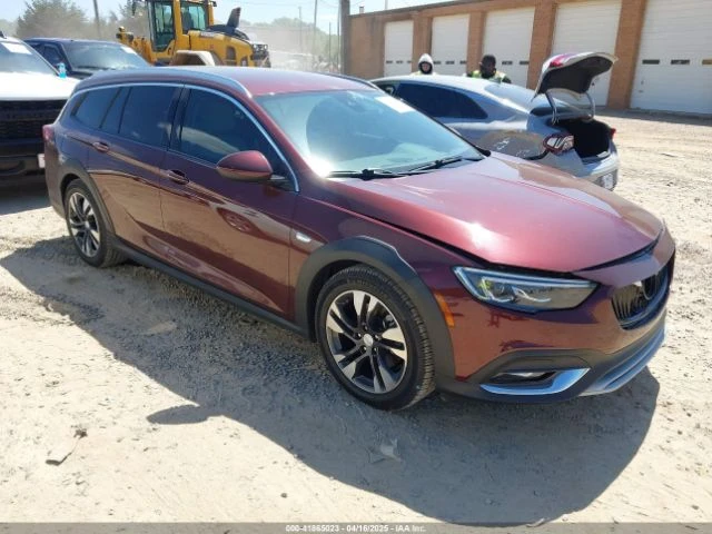 Buick Regal TOURX ESSENCE CARFAX АВТО КРЕДИТ - 20900 лв. - 10090335 | Car24.bg
