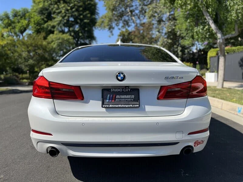 BMW 530 KEYLESS/DRIVER ASSIST PACK/KAMEPA/ПОДГРЕВ - изображение 7