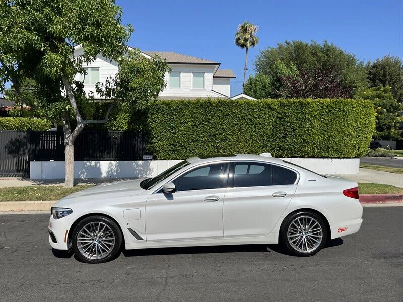 BMW 530 KEYLESS/DRIVER ASSIST PACK/KAMEPA/ПОДГРЕВ - изображение 5
