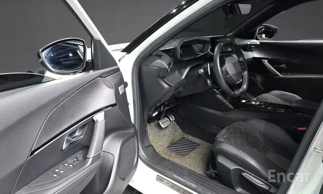 Peugeot 2008 1.5 BlueHDi GT Line* ������* ������� | Mobile.bg � ����������� 10