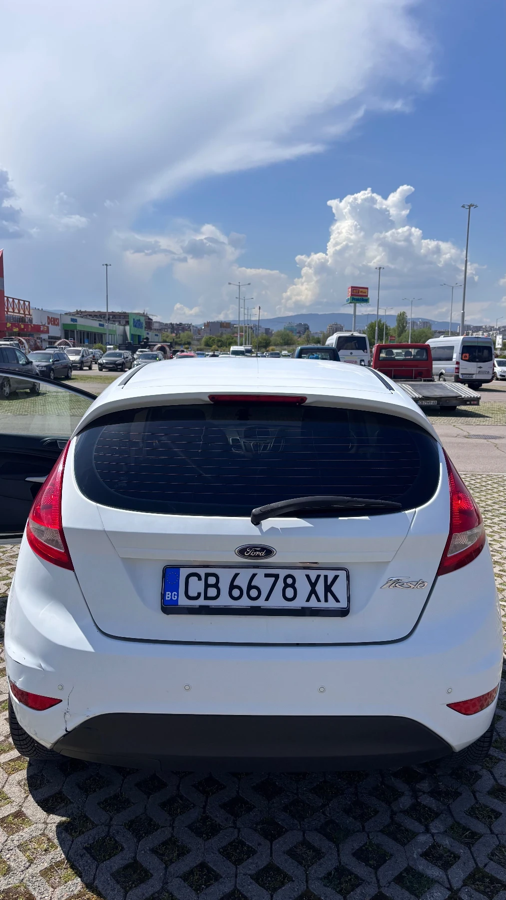 Ford Fiesta 1.25I ГАЗ - изображение 7