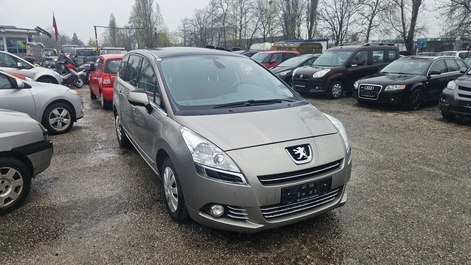 Peugeot 5008 1.6hdi115ks.euro5.naviPanorama | Mobile.bg   11