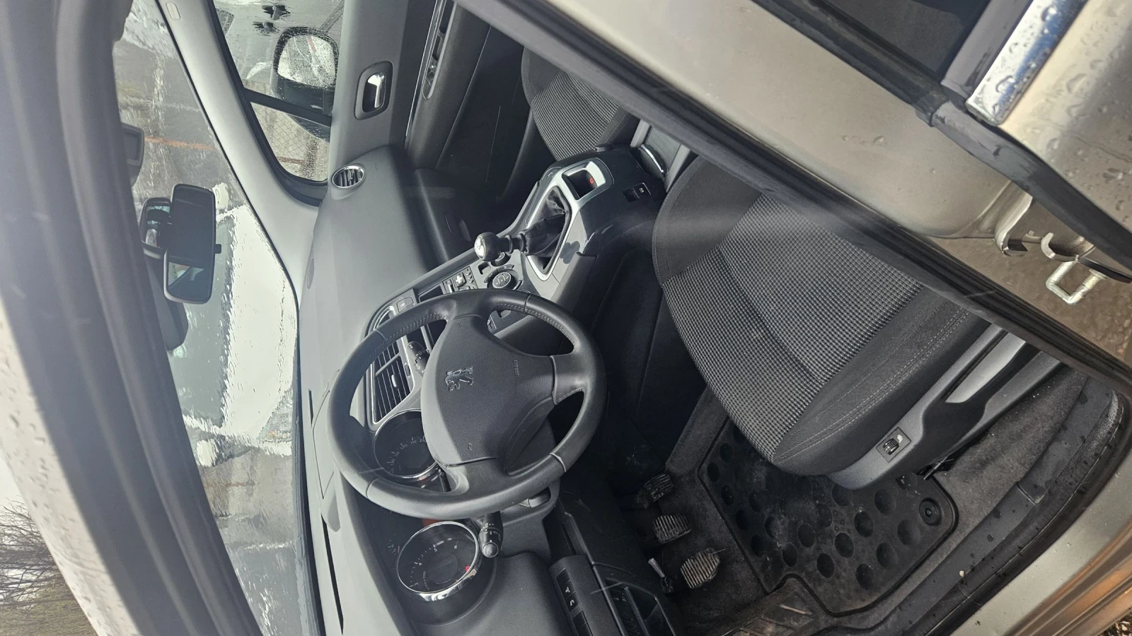 Peugeot 5008 1.6hdi115ks.euro5.naviPanorama - изображение 6