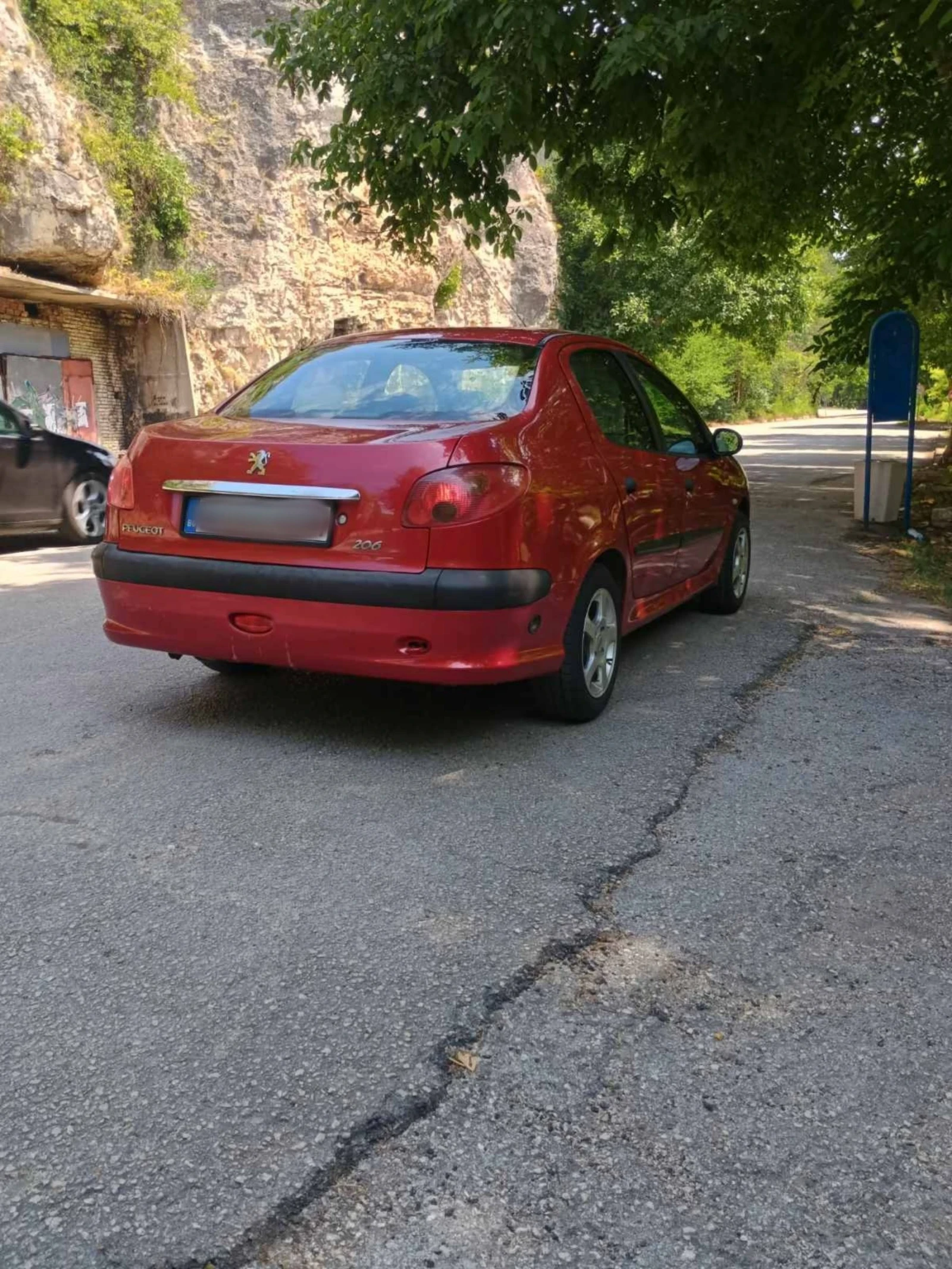 Peugeot 206 Седан - изображение 4