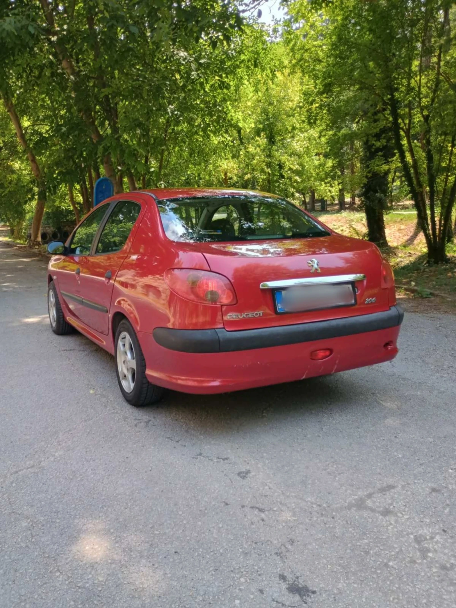 Peugeot 206 Седан - изображение 5