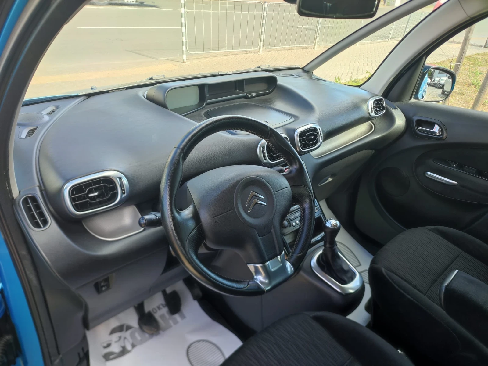 Citroen C3 Picasso 1.6HDi/РЕАЛНИ КМ ! ! !  - изображение 7