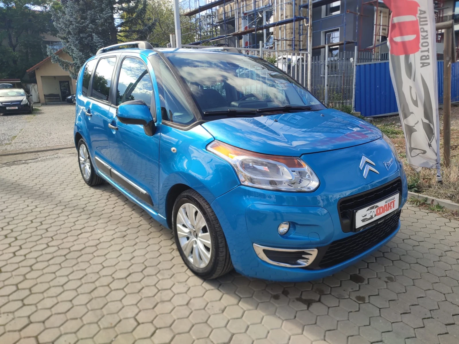 Citroen C3 Picasso 1.6HDi/РЕАЛНИ КМ ! ! !  - изображение 3