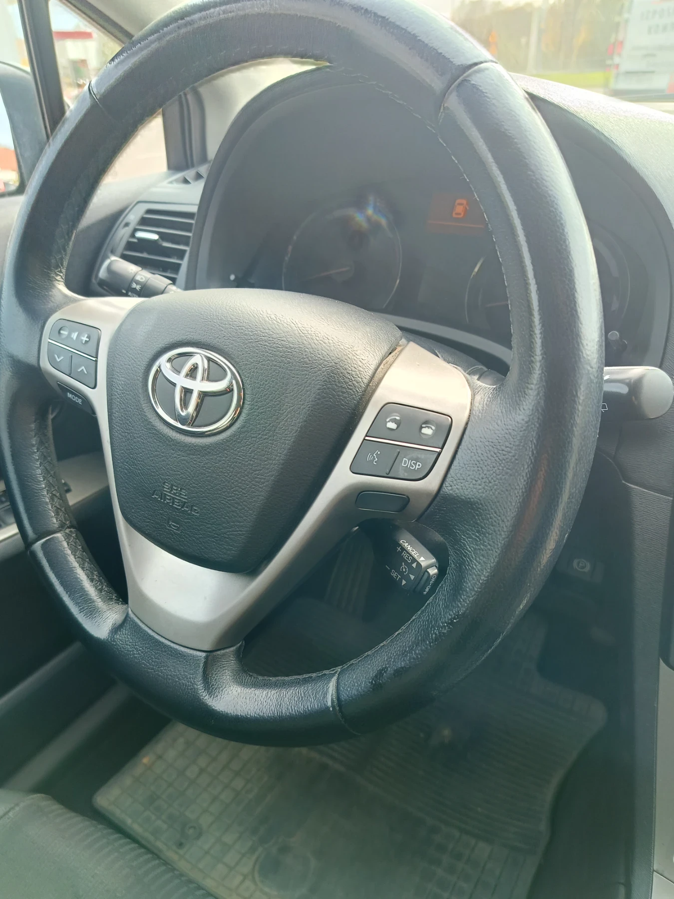 Toyota Avensis 2.0 D | Mobile.bg — изображение 7