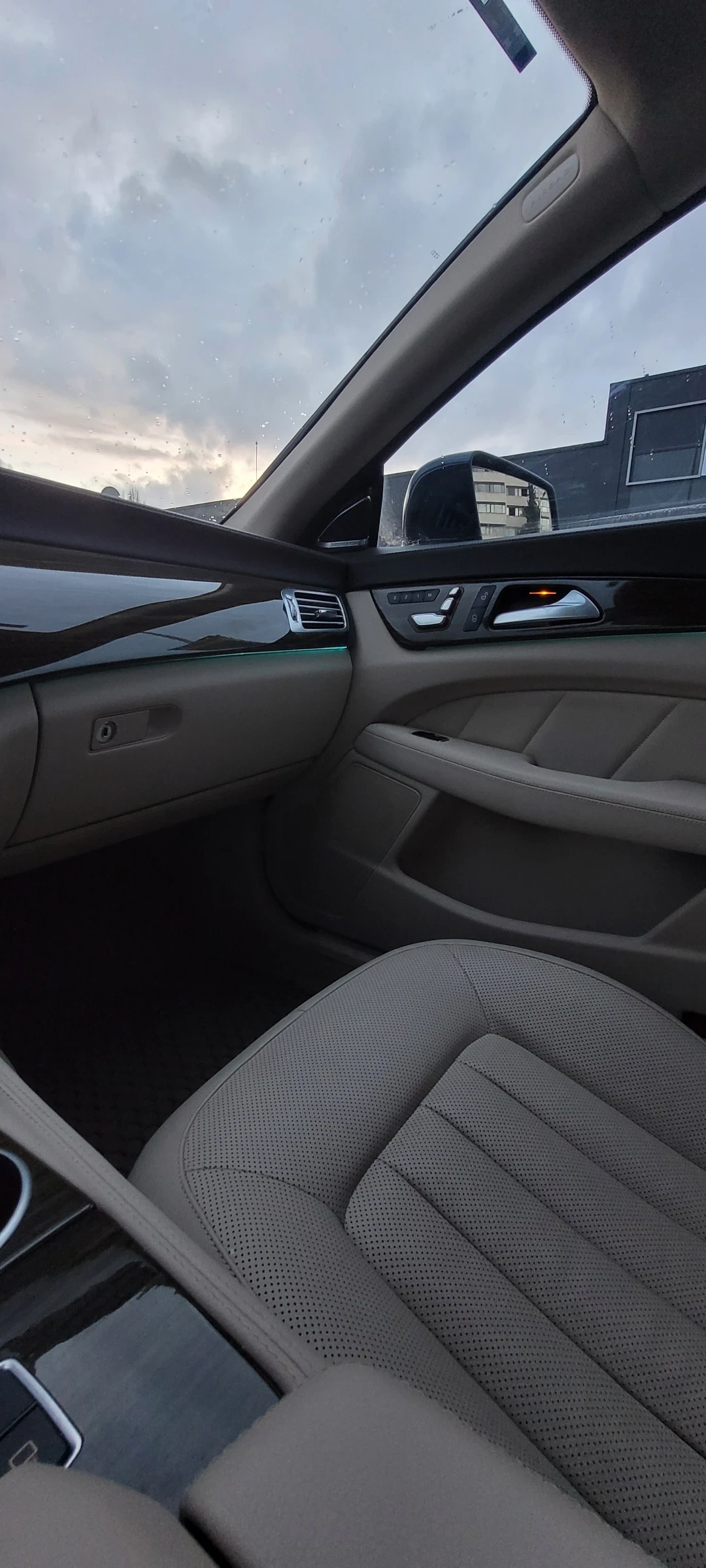 Mercedes-Benz CLS 400 AMG LINE / 3.5 biTurbo - изображение 10