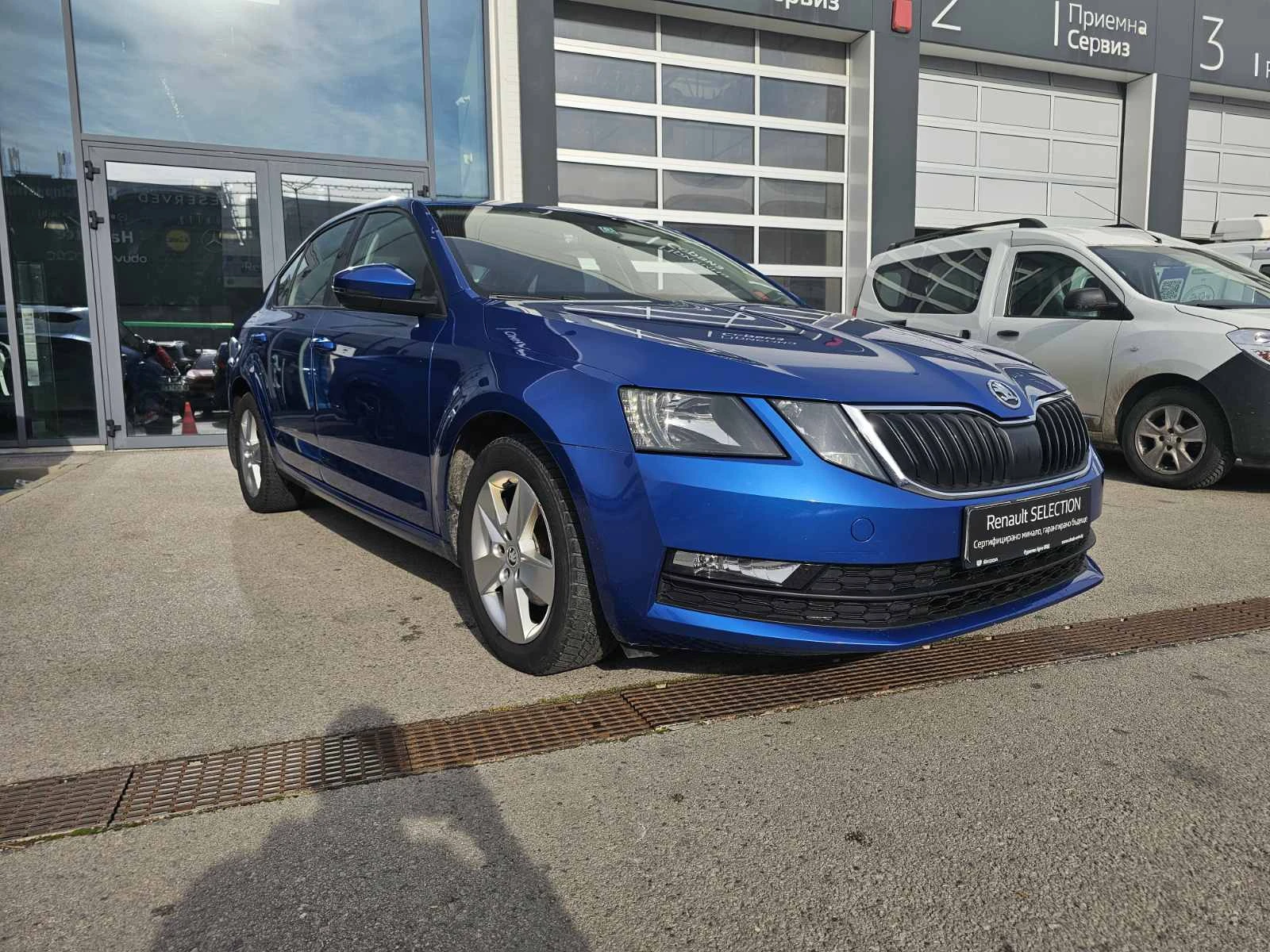 Skoda Octavia 1.6 - изображение 2