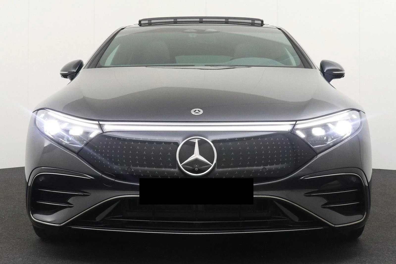 Mercedes-Benz EQS 450+ /AMG/4-MATIC/HYPERSCREEN/BURM/PANO/125kWh/360 | Mobile.bg � ����������� 2