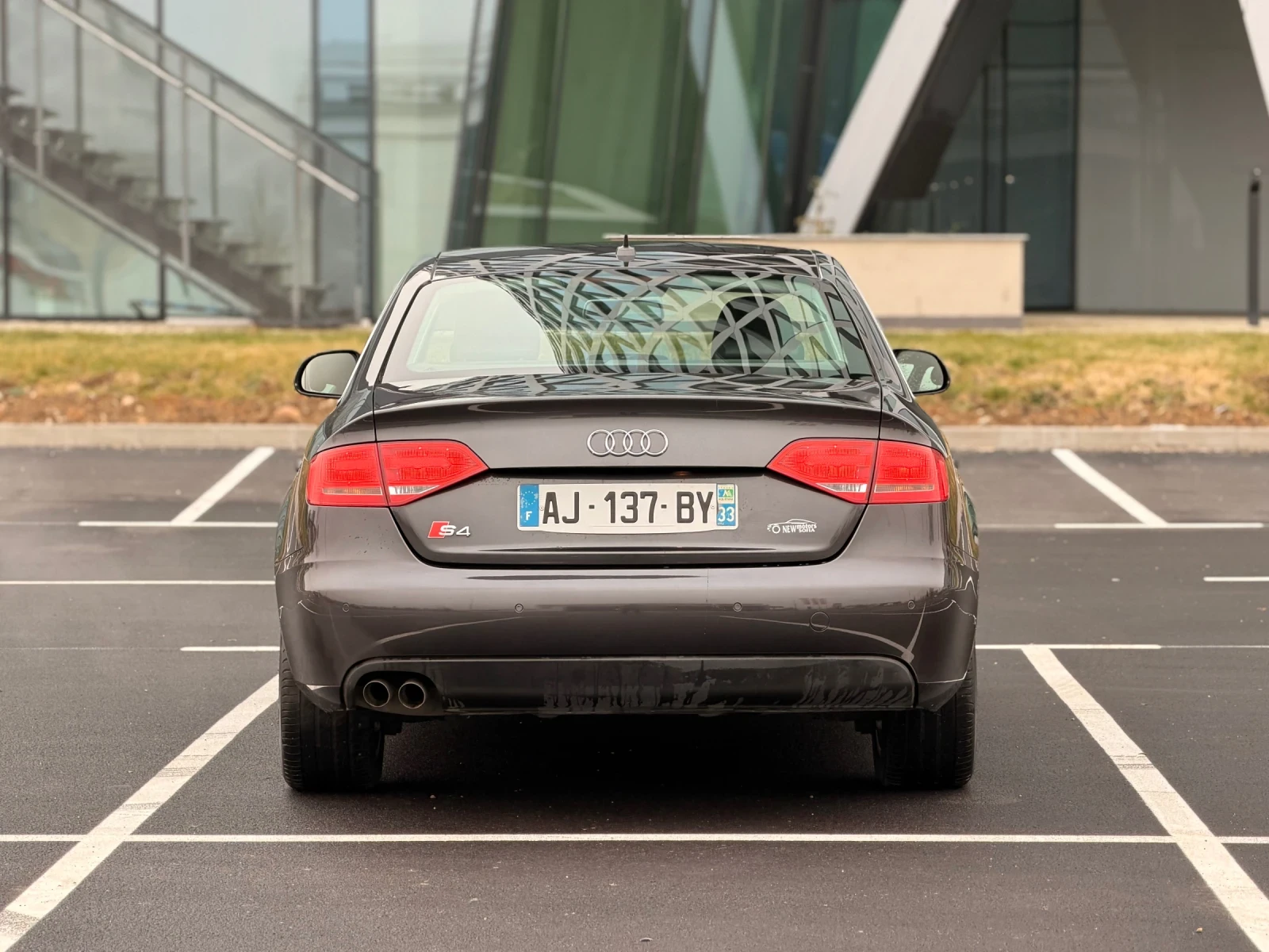 Audi A4 2.0TDI-S-Line-���������� �����������165euro | Mobile.bg � ����������� 7