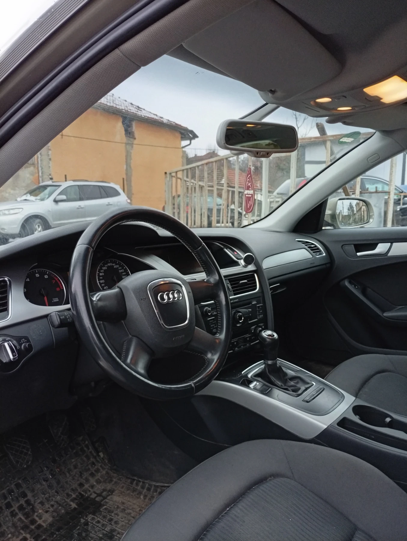 Audi A4 1.8 | Mobile.bg � ����������� 4
