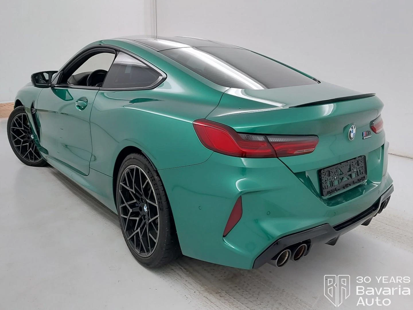 BMW M8 Competition Coupe Sportautomatic - изображение 2