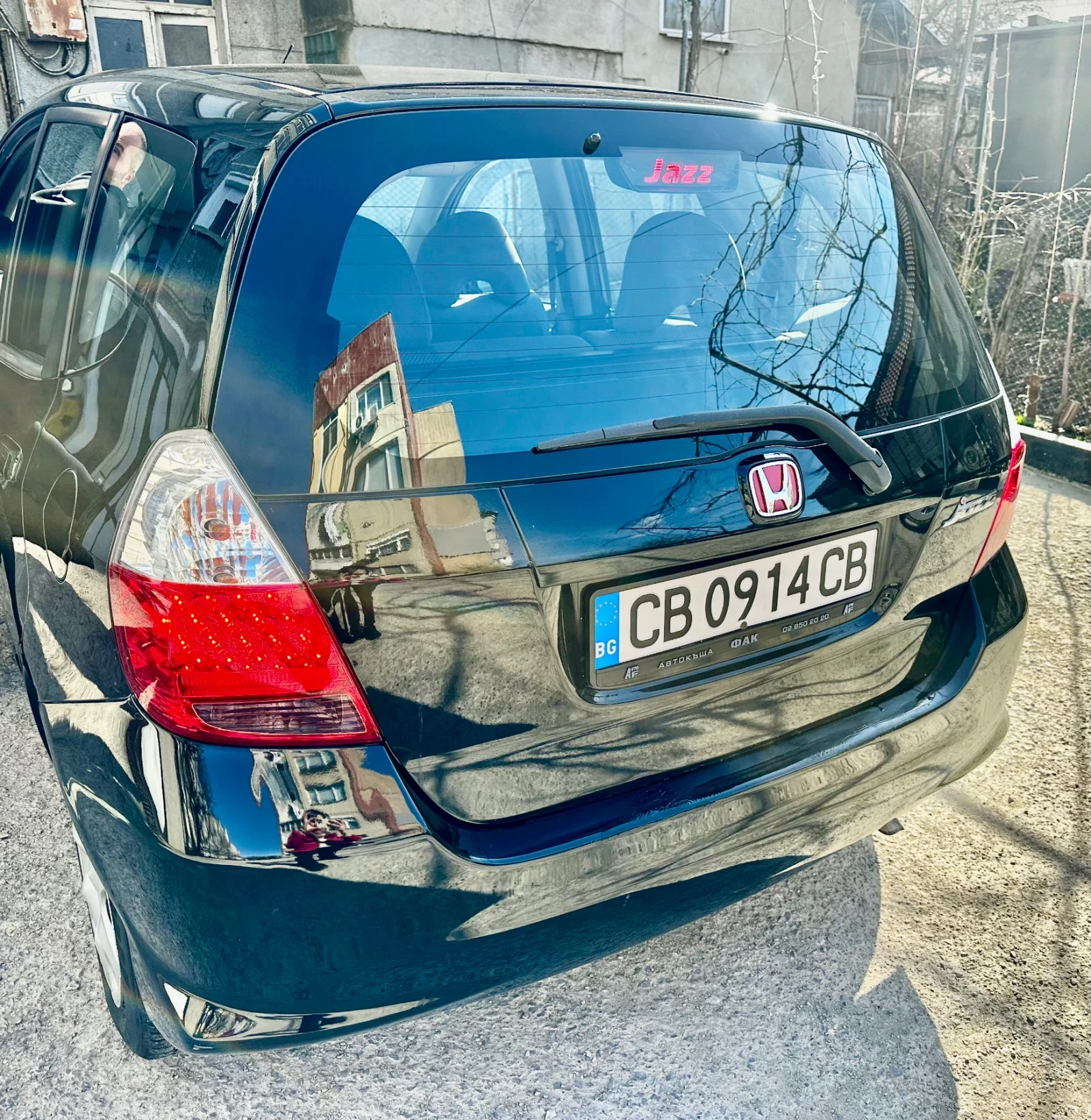 Honda Jazz 1.2, снимка 10 - Автомобили и джипове - 53782614
