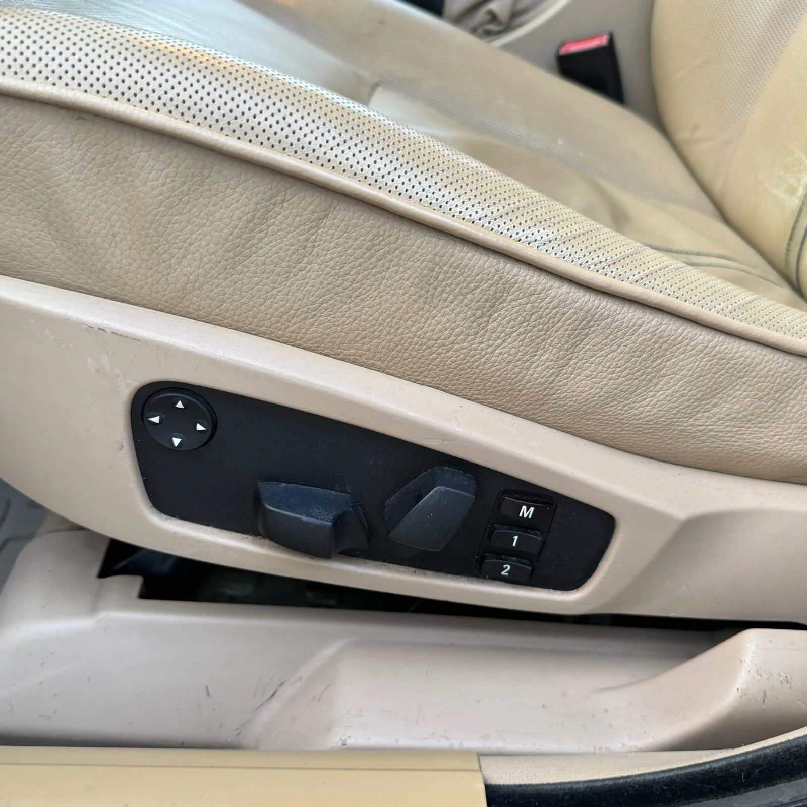 BMW 535 3.5, снимка 13 - Автомобили и джипове - 54060347