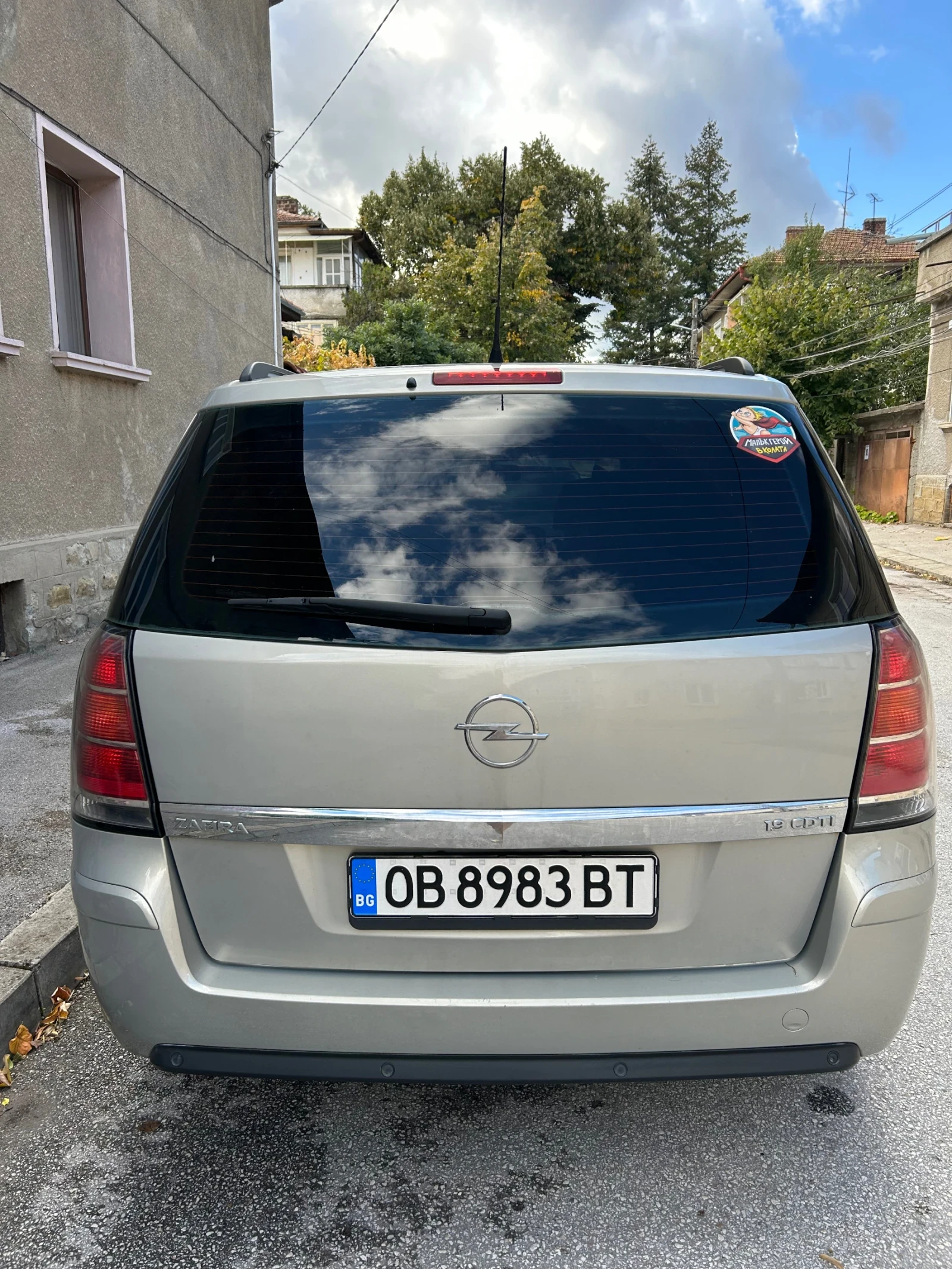 Opel Zafira, снимка 4 - Автомобили и джипове - 54241897