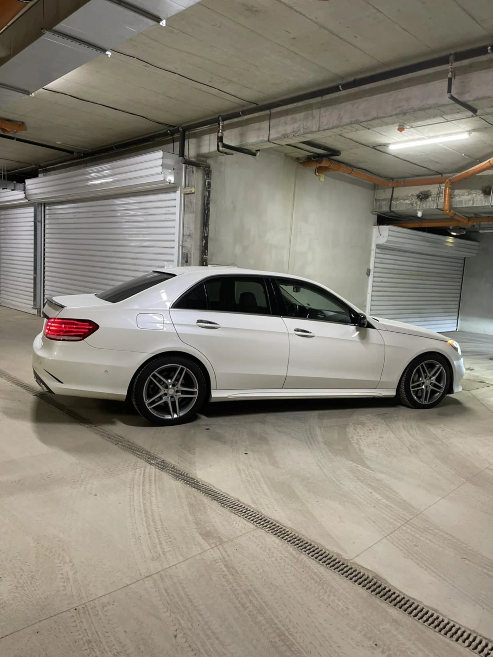 Mercedes-Benz E 500 РЕАЛНИ КМ !!!!!! / УНИКАТ!!!!!!!, снимка 9 - Автомобили и джипове - 54487655