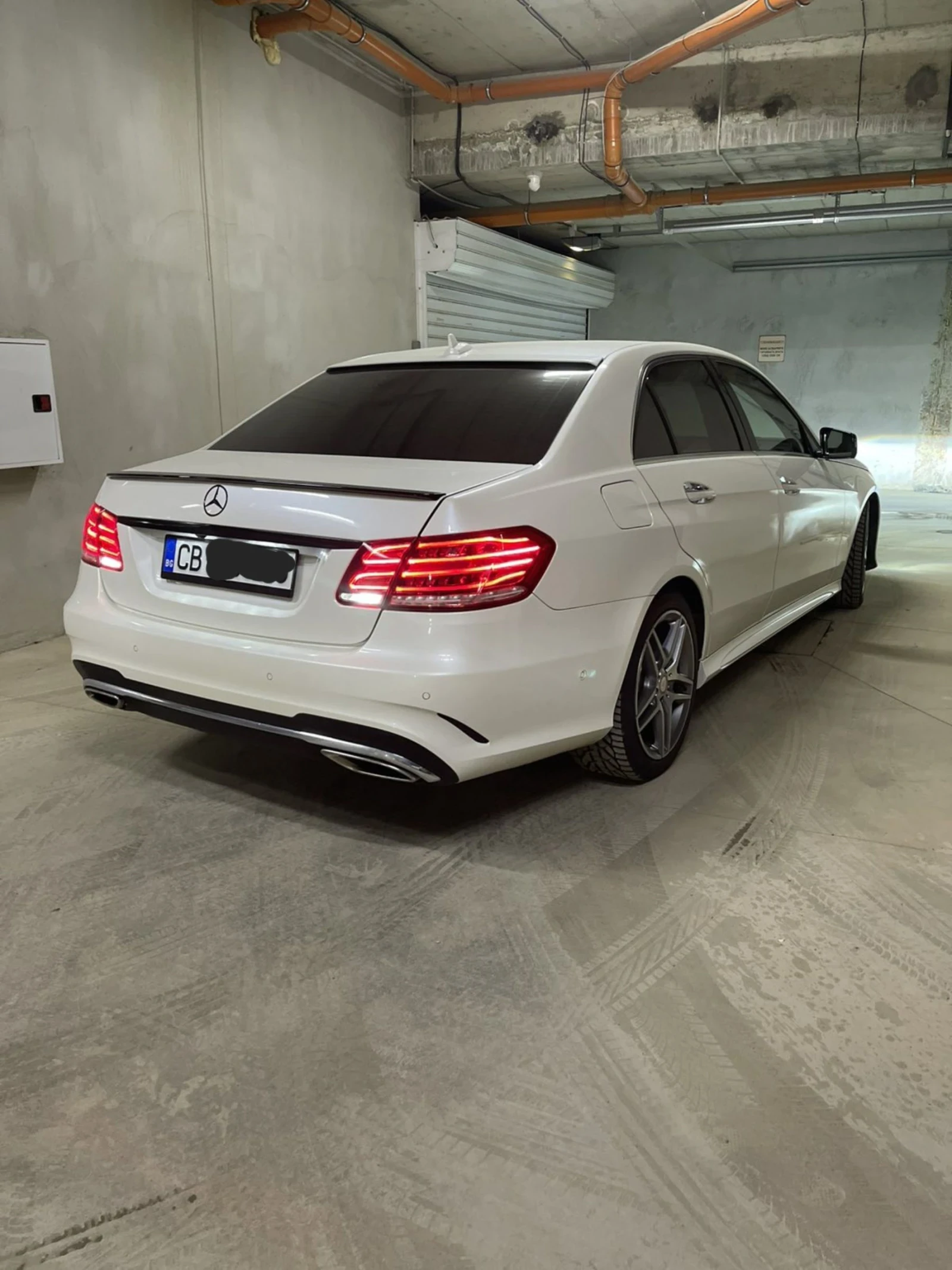 Mercedes-Benz E 500 РЕАЛНИ КМ !!!!!! / УНИКАТ!!!!!!!, снимка 6 - Автомобили и джипове - 54487655