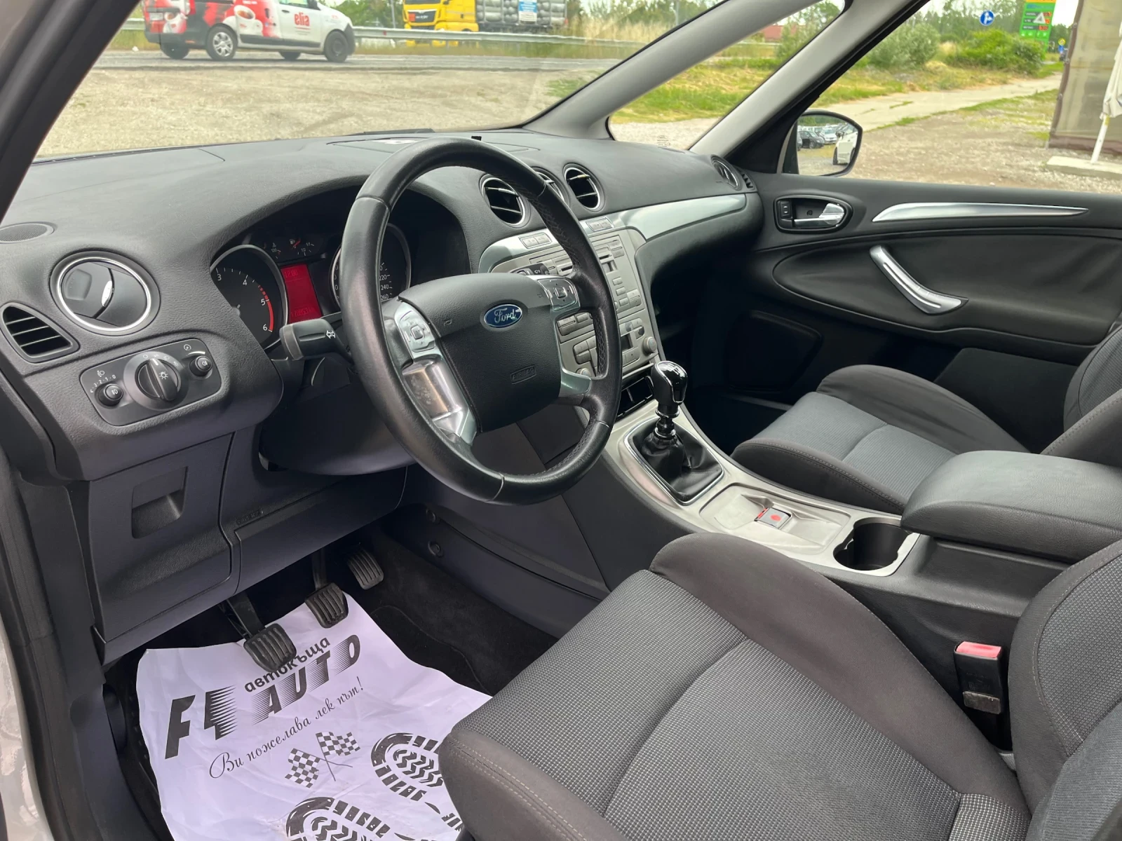 Ford S-Max 2.0TDI-140-ITALIA, снимка 13 - Автомобили и джипове - 54733357