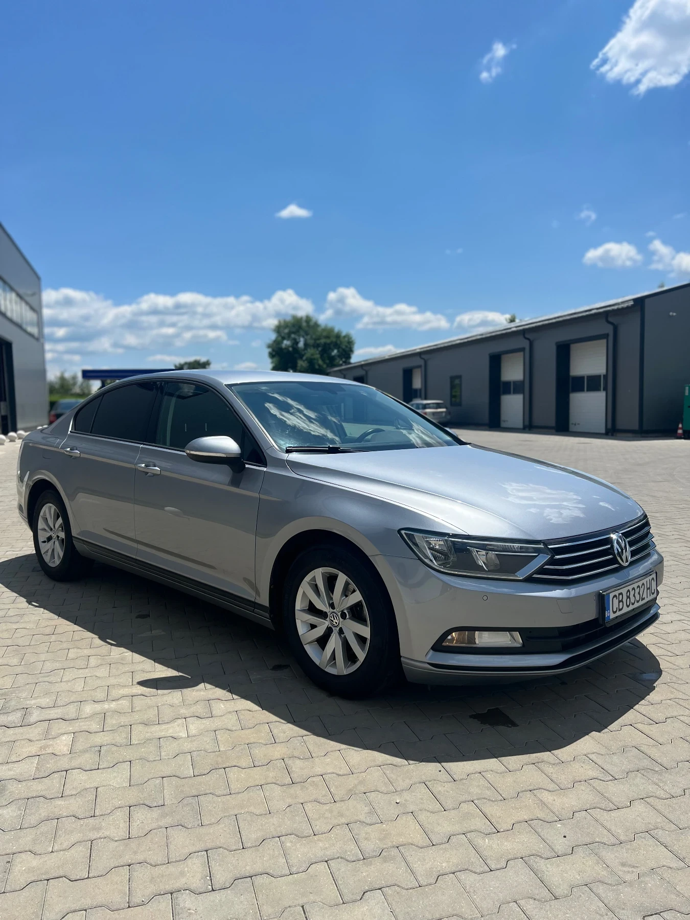 VW Passat, снимка 10 - Автомобили и джипове - 54881244