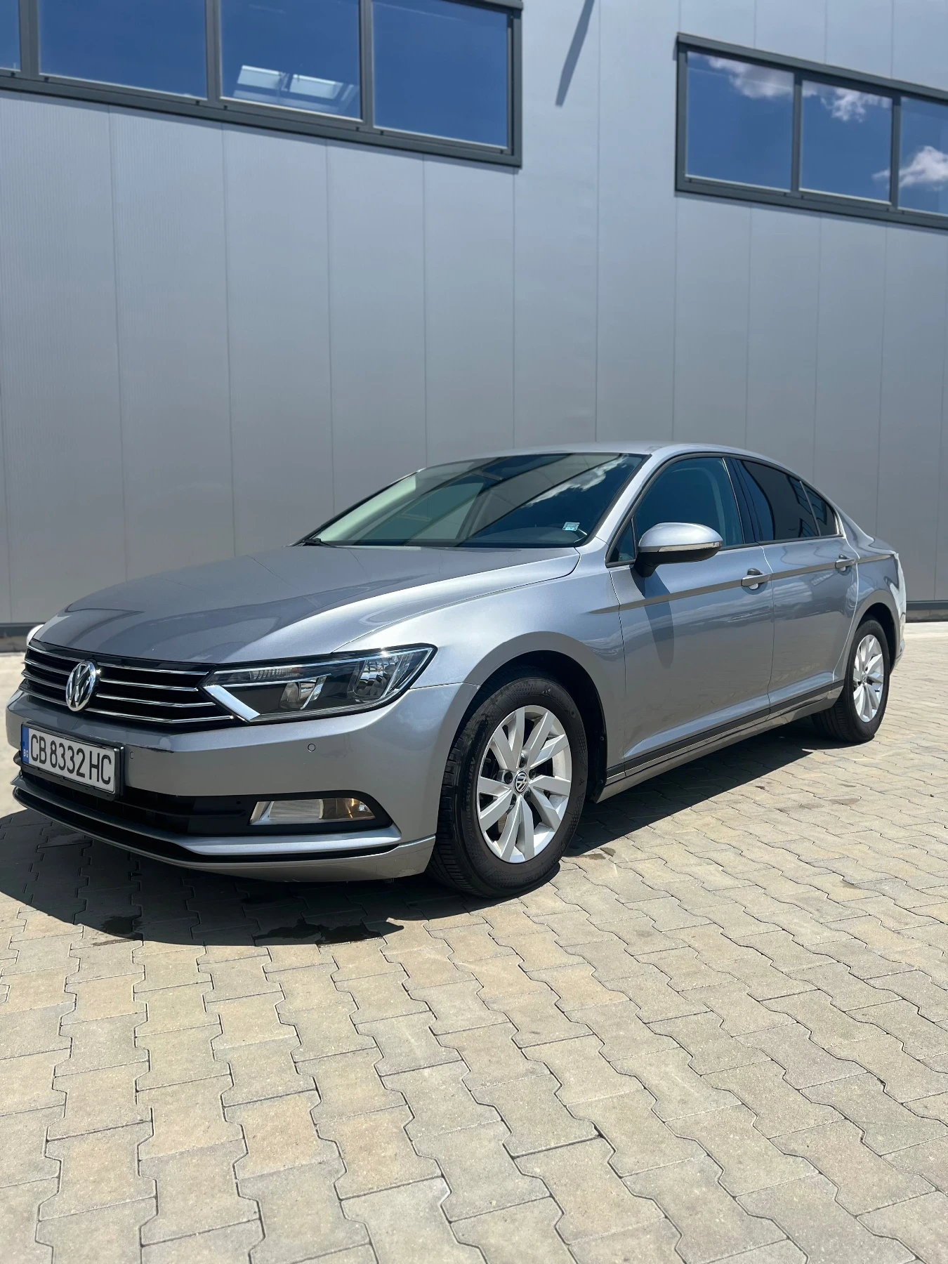 VW Passat