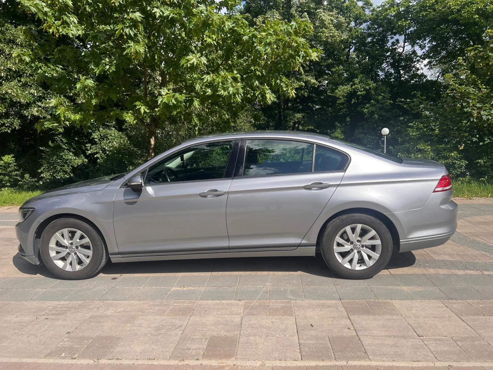VW Passat, снимка 3 - Автомобили и джипове - 54881244