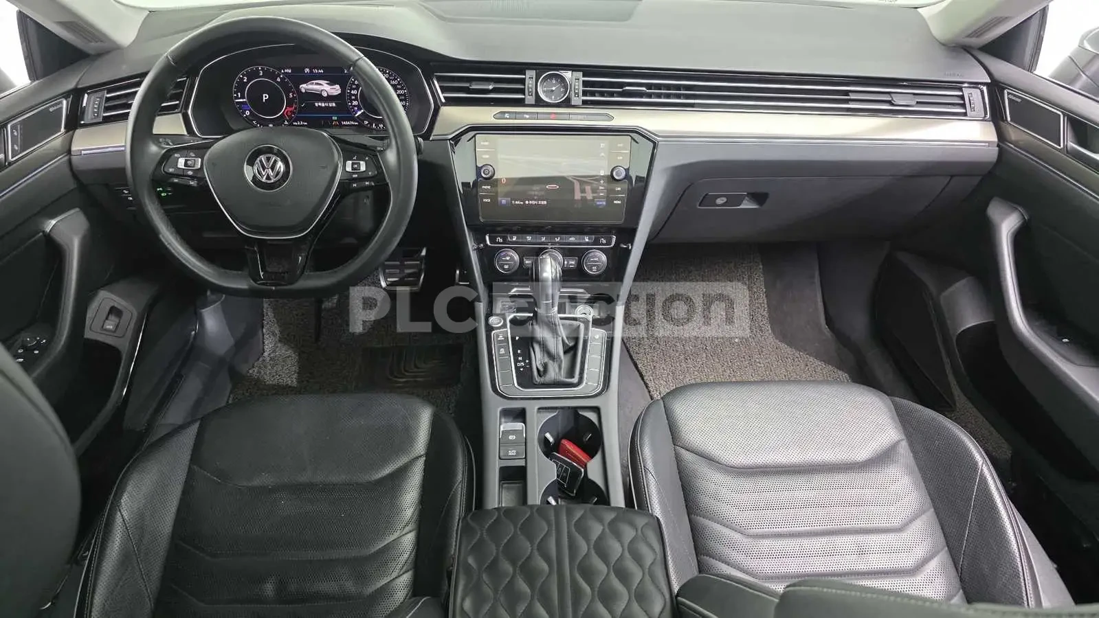 VW Arteon PRESTIGE !БОГАТО ОБОРУДВАНЕ! !ПОДГРЕВИ! !ПАНОРАМА!, снимка 6 - Автомобили и джипове - 54934525