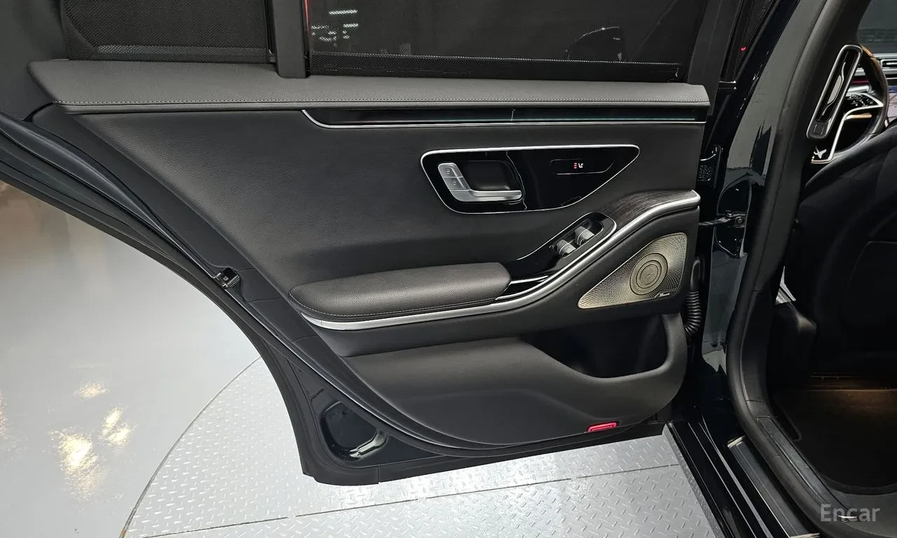 Mercedes-Benz S 350 BURMESTER 3D | HUD | 360 КАМЕРА | МАСАЖ | ПАНОРАМА, снимка 16 - Автомобили и джипове - 54995124