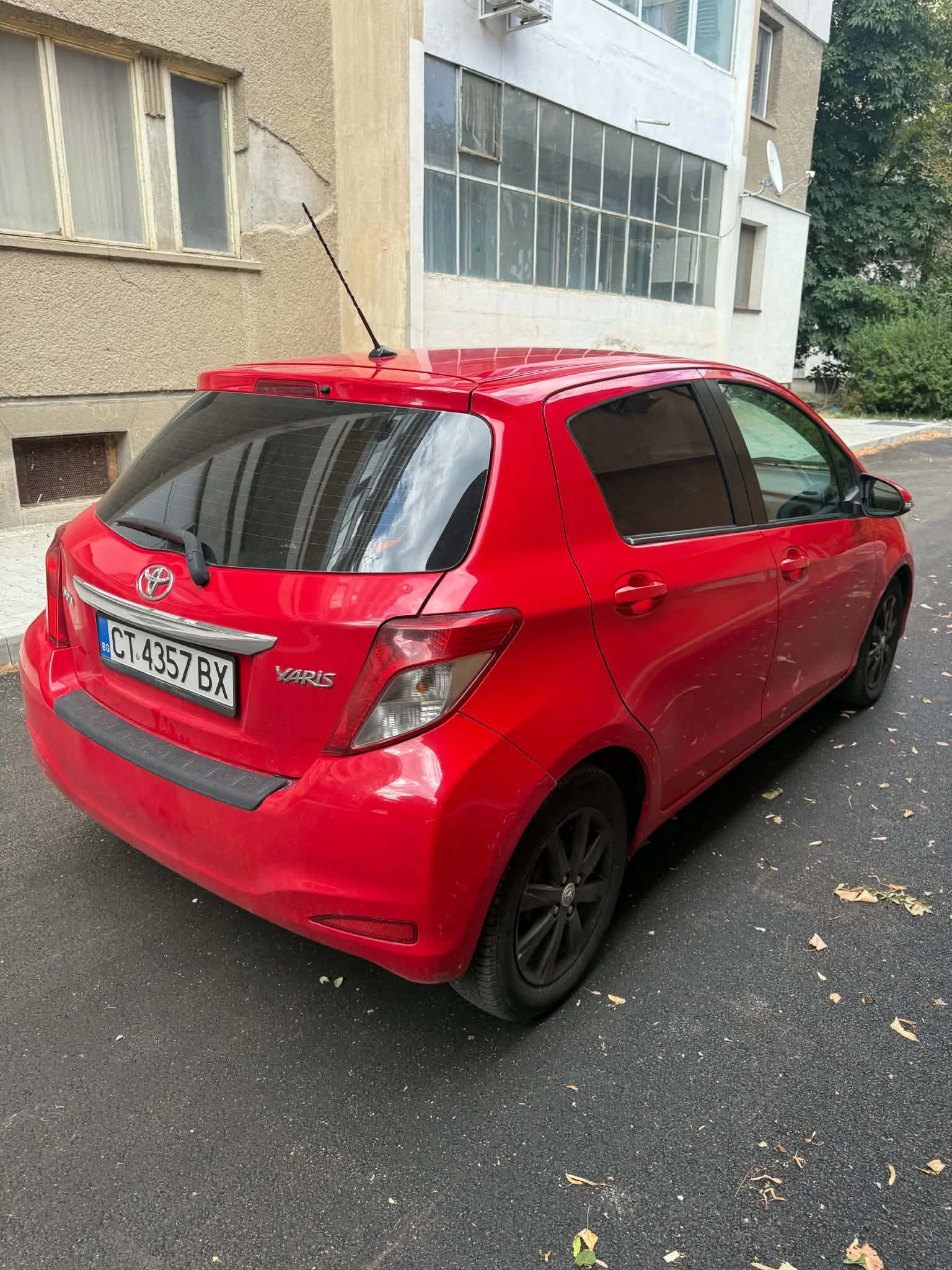 Toyota Yaris, снимка 4 - Автомобили и джипове - 55415987