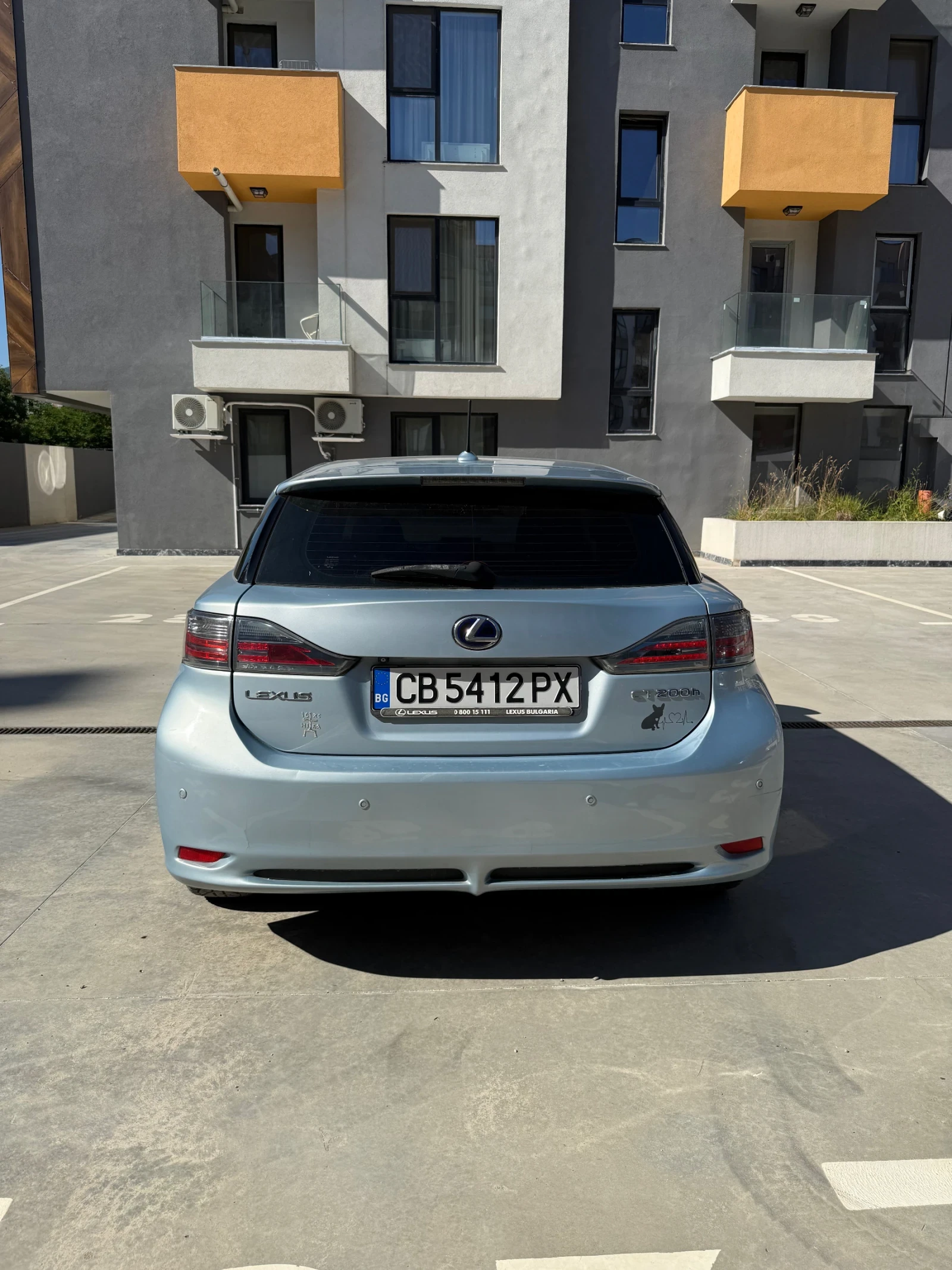 Lexus CT 200h, снимка 8 - Автомобили и джипове - 55420675