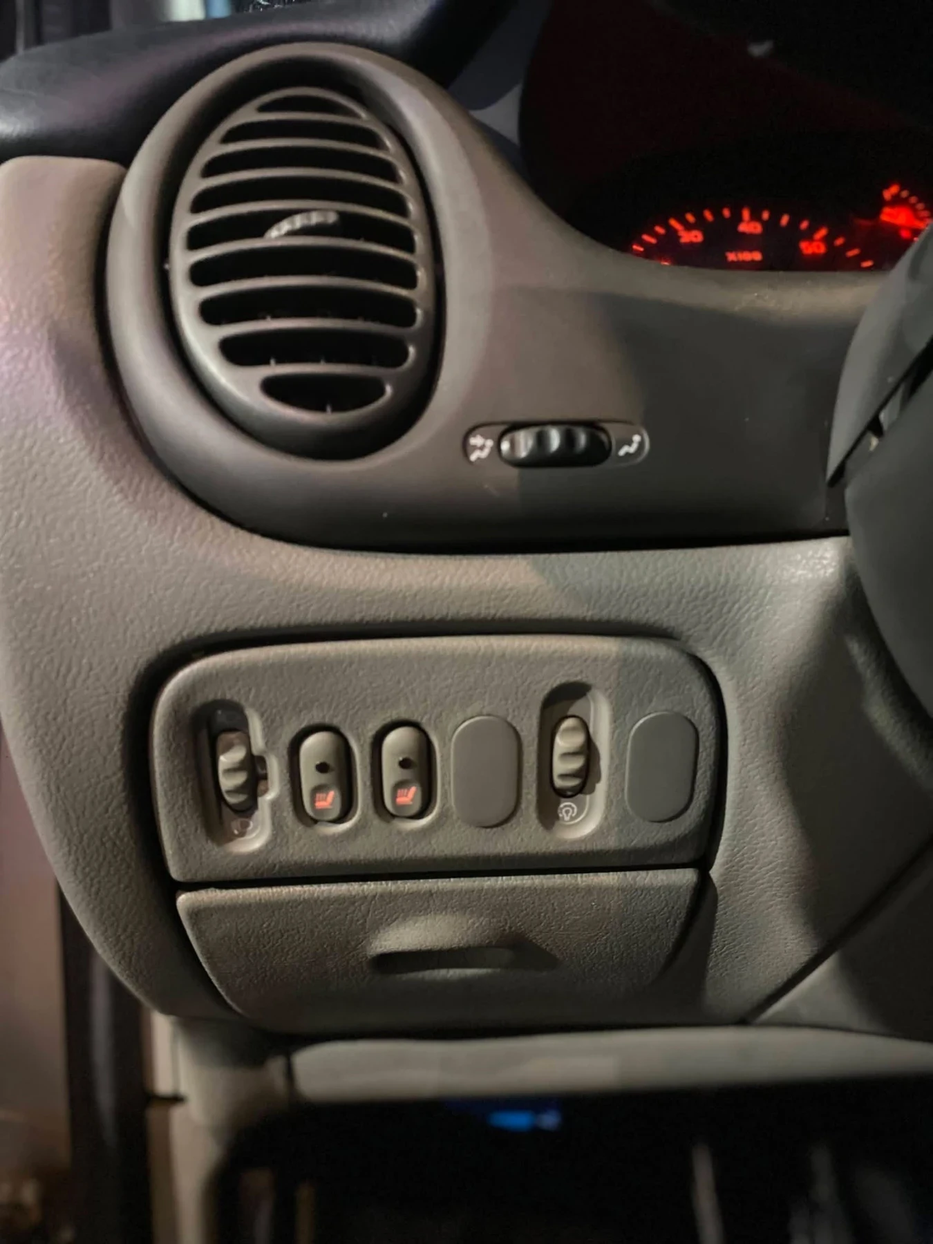 Renault Scenic, снимка 7 - Автомобили и джипове - 55799361