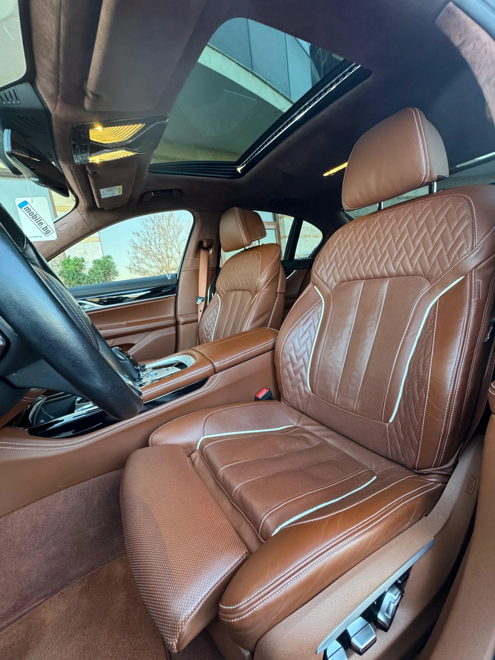 BMW 740 * СЕРВИЗНА ИСТОРИЯ* Xdrive* INDIVIDUAL* M SPORT* , снимка 14 - Автомобили и джипове - 55809124