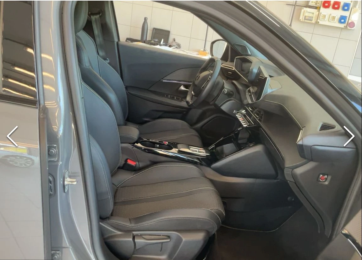 Peugeot 2008 GT Line, снимка 12 - Автомобили и джипове - 55901092