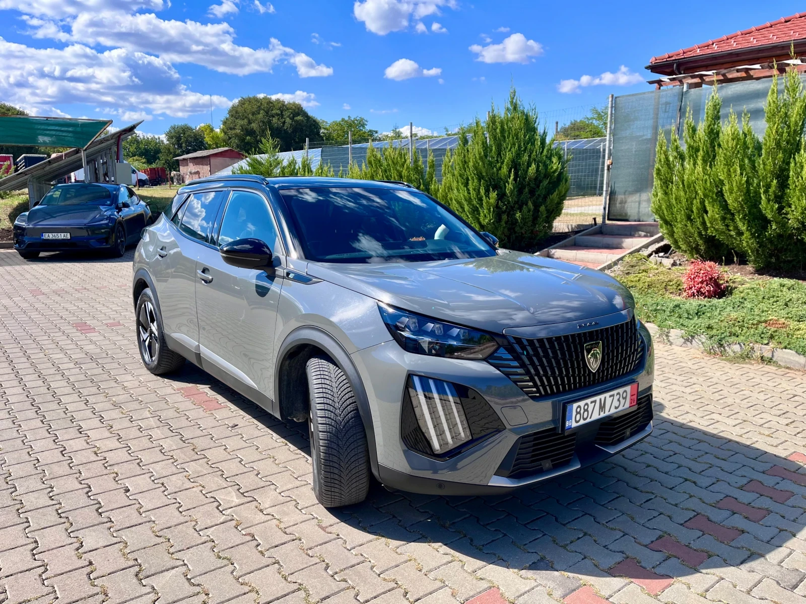 Peugeot 2008 GT Line, снимка 2 - Автомобили и джипове - 55901092