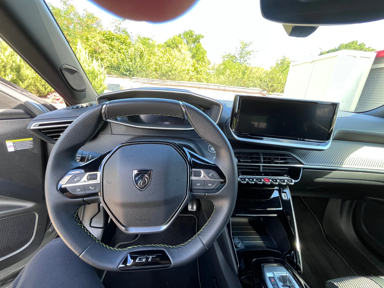 Peugeot 2008 GT Line, снимка 13 - Автомобили и джипове - 55901092