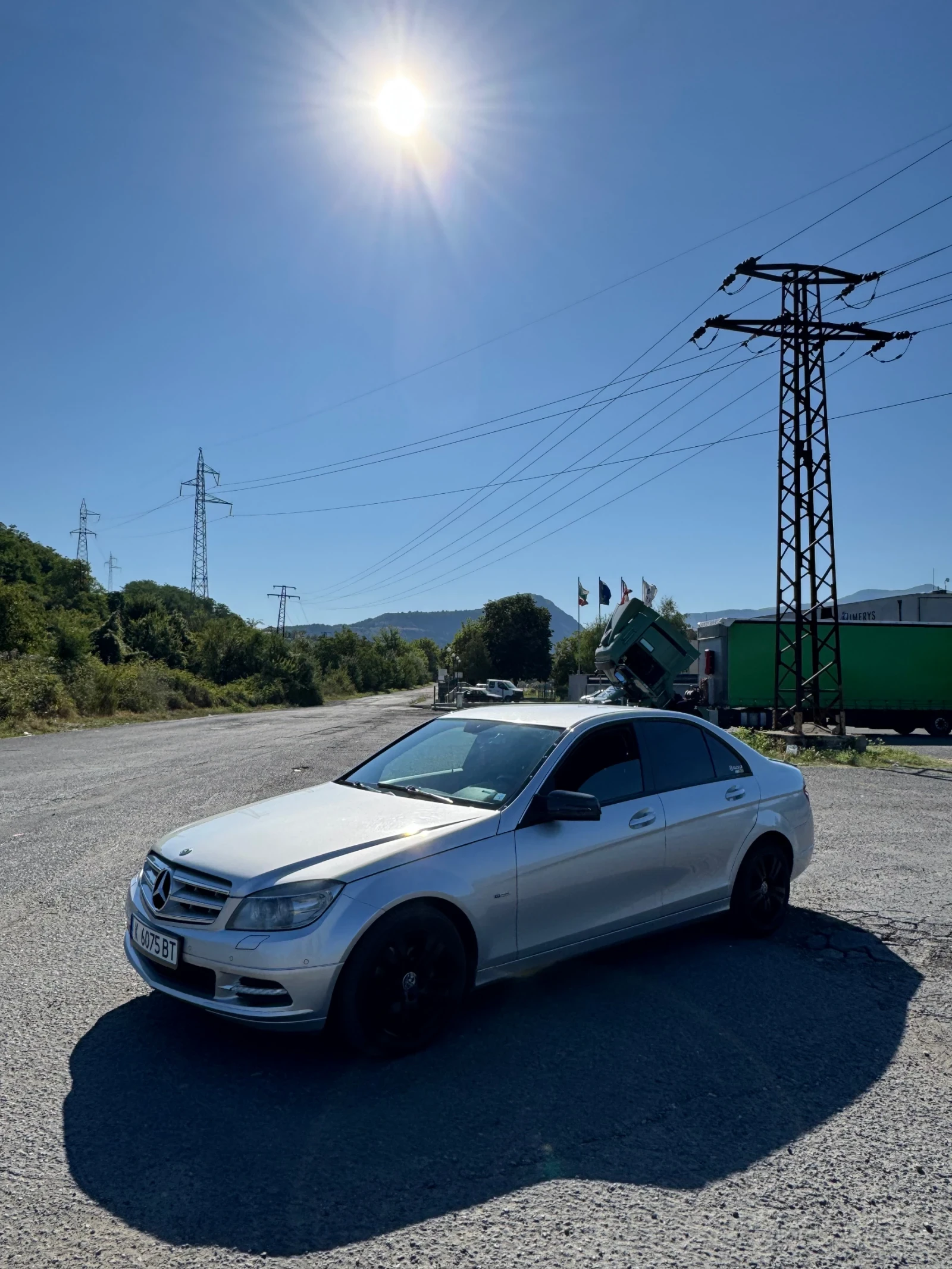 Mercedes-Benz C 200, снимка 2 - Автомобили и джипове - 56058785