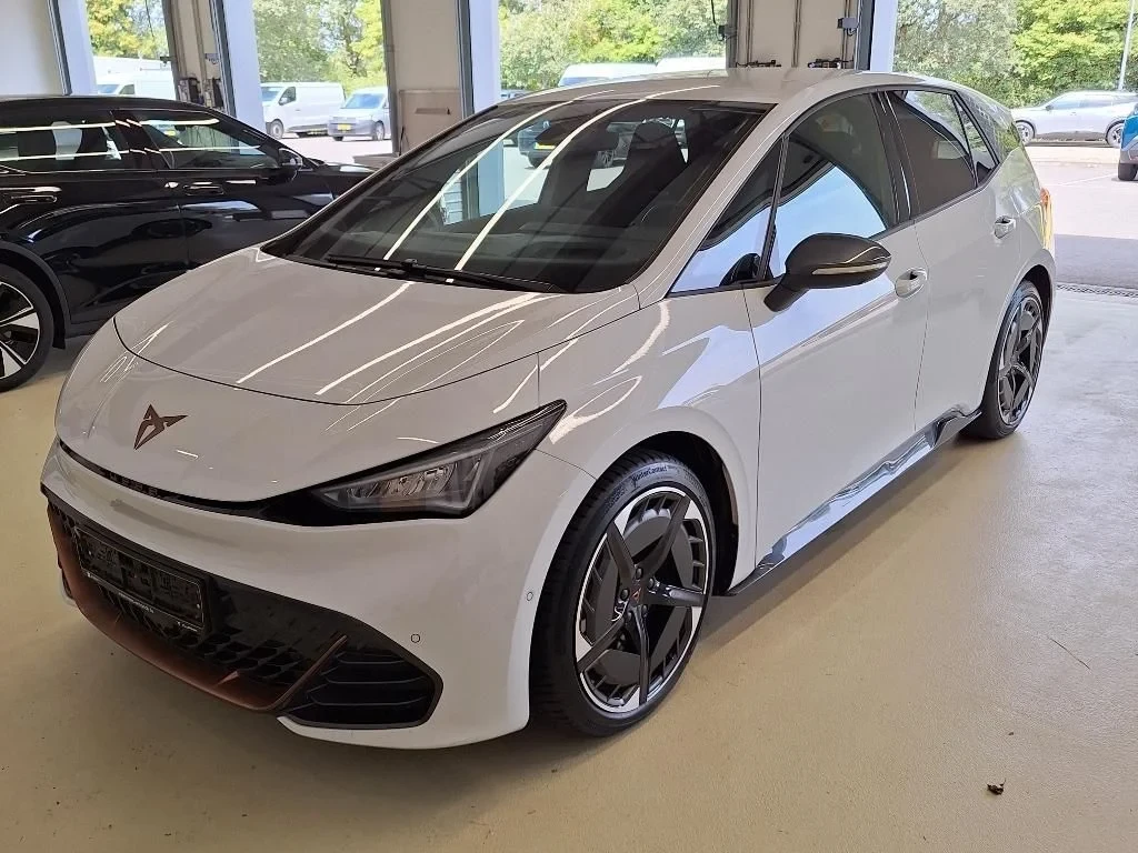 Cupra Born 82KW EBOOST HEAT PUMP NAVI LED | Mobile.bg � ����������� 4