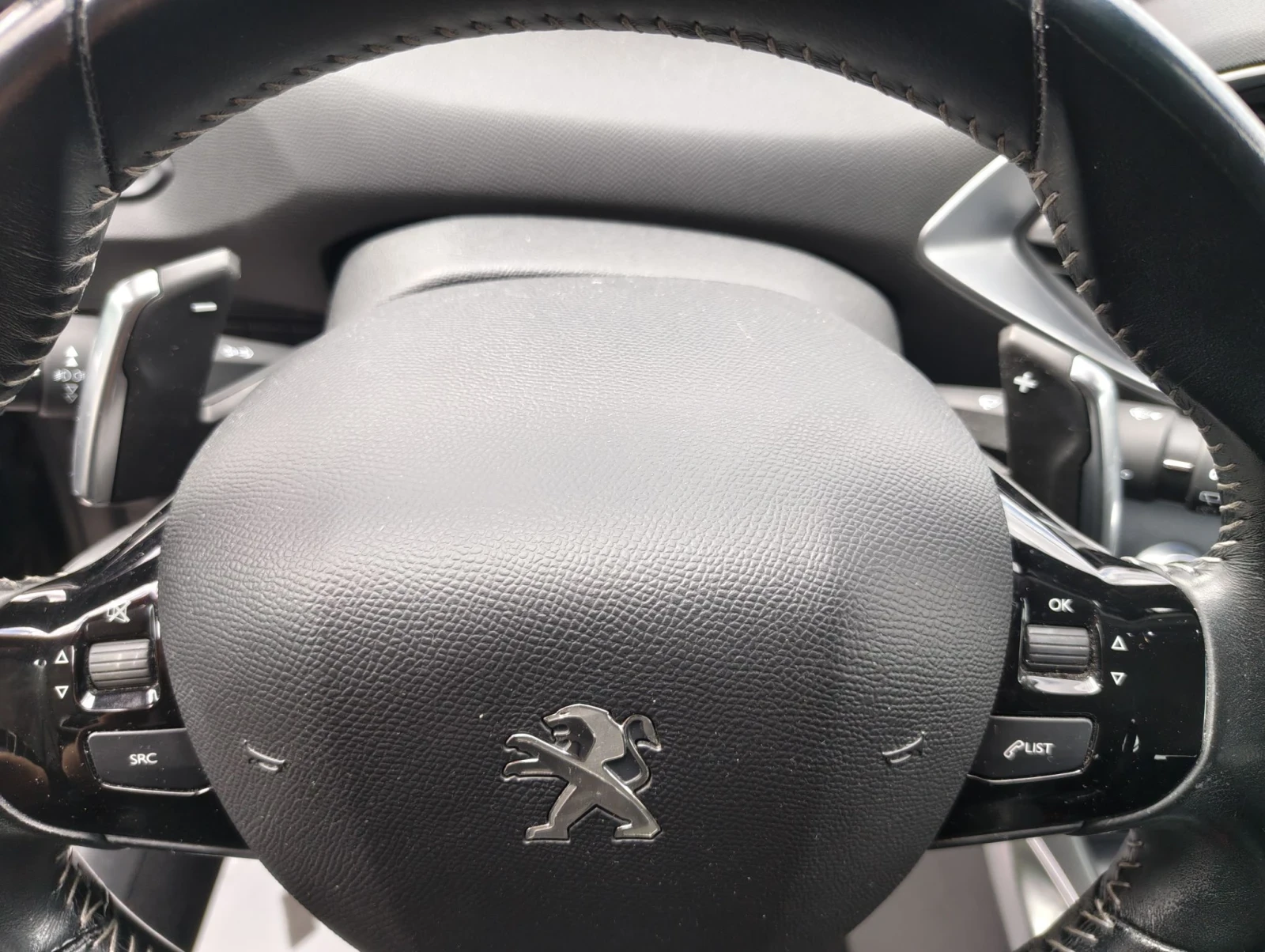 Peugeot 308 1.2 Pure Tech* АВТОМАТ* * ЛИЗИНГ , снимка 10 - Автомобили и джипове - 56311802