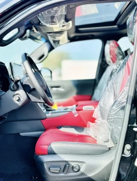 Toyota Land cruiser 300 GR Sport / 0km, снимка 12