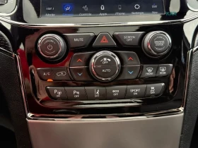 Jeep Grand cherokee Overland * АвтоКредит * (ЦЕНА ДО БГ), снимка 11
