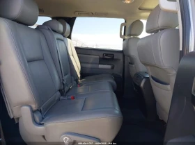 Toyota Sequoia SR5 5.7L V8 // | Mobile.bg    9