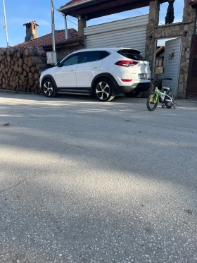 Hyundai Tucson 1.7 crdi кожа , снимка 3