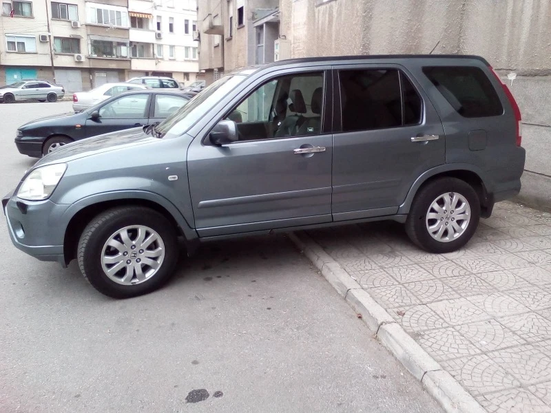 Honda Cr-v, снимка 3 - Автомобили и джипове - 46913669